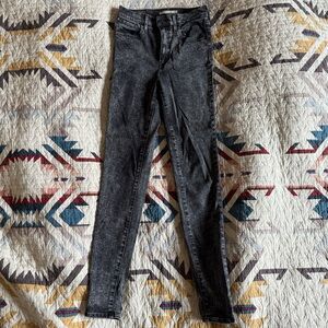 Levi's Mile High Super Skinny Black Stone Acid Wash High Rise W27 L32